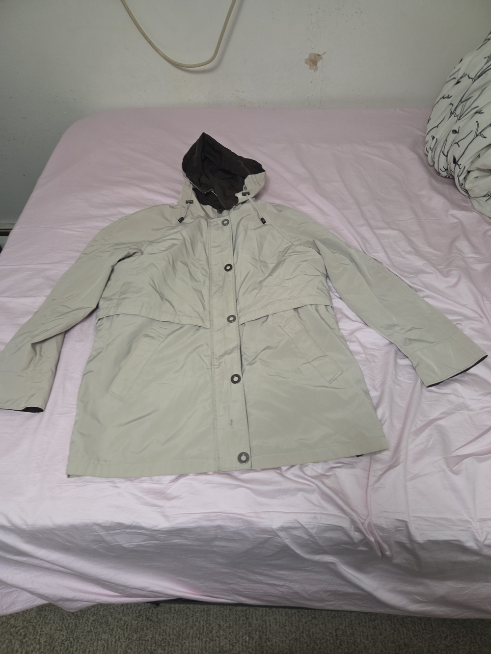 Liz Claiborne Light Gray Hooded Trench Coat